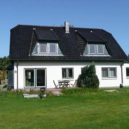 An Der Sonnenwiese 3 * Prerow